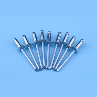 Pull the core and pull the nail